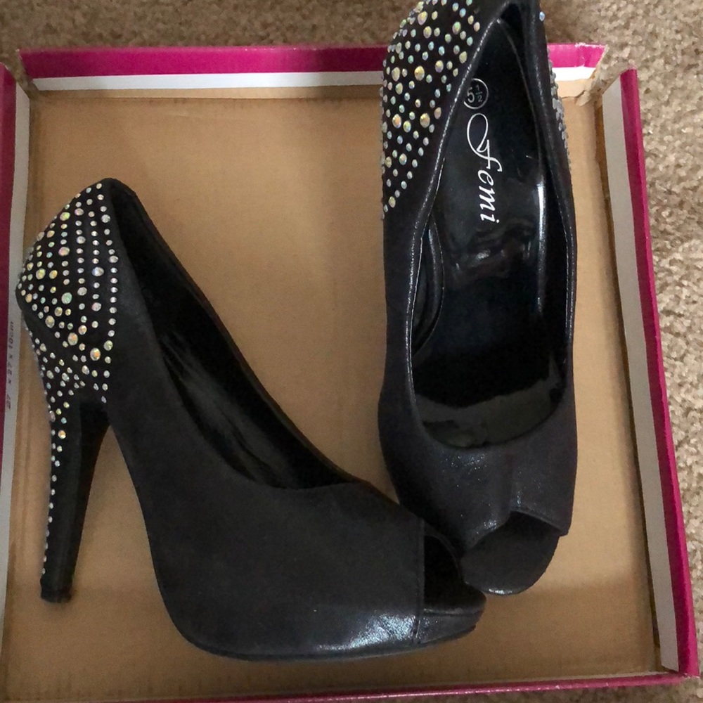 Black heels y2k